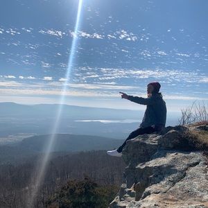 Meet your Posher, Donavin